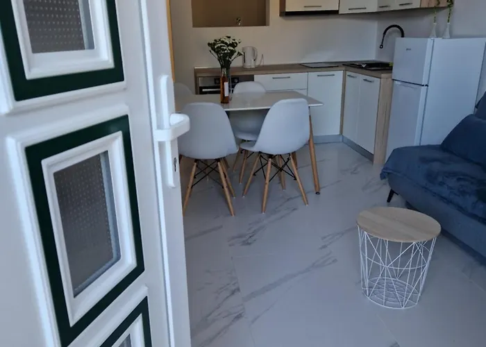 Apartman Bauer - Omis- Nemira, Free Parking Omis