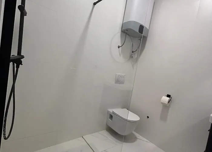 Bauer - Omis- Nemira, Free Parking شقة أوميس